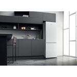 Hotpoint_Ariston-Комбинированные-холодильники-Отдельностоящий-HS-3180-W-Белый-2-doors-Lifestyle-perspective