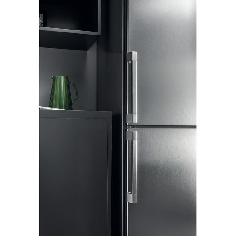Hotpoint_Ariston-Комбинированные-холодильники-Отдельностоящий-HFP-6180-X-Зеркальный-Inox-2-doors-Lifestyle-detail