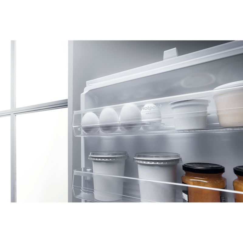 Hotpoint_Ariston-Комбинированные-холодильники-Встраиваемая-BCB-8020-AA-F-C-O3-RU--Белый-2-doors-Drawer