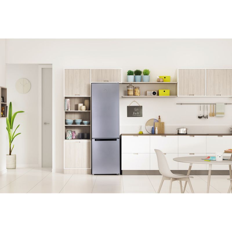 Indesit-Холодильник-с-морозильной-камерой-Отдельностоящий-DS-4200-SB-Серебристый-2-doors-Lifestyle-frontal