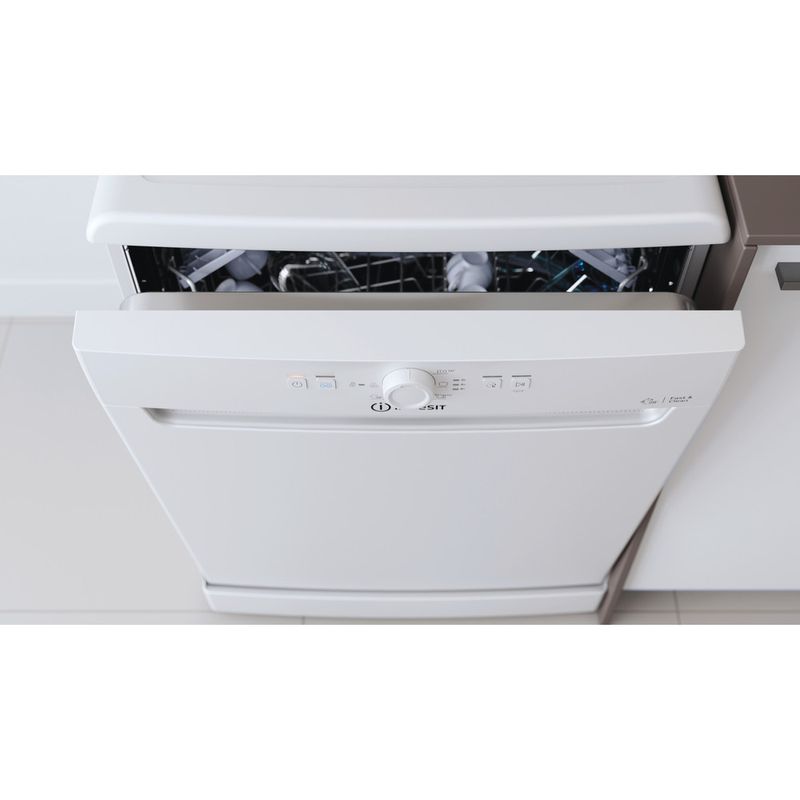 Indesit-Посудомоечная-машина-Отдельностоящий-DFE-1B19-14-Отдельностоящий-A-Lifestyle-control-panel