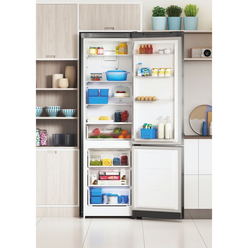 Indesit-Холодильник-с-морозильной-камерой-Отдельностоящий-ITS-5200-X-Inox-2-doors-Lifestyle-frontal-open