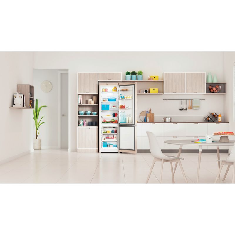 Indesit-Холодильник-с-морозильной-камерой-Отдельностоящий-ITS-4200-E-Розово-белый-2-doors-Lifestyle-frontal-open