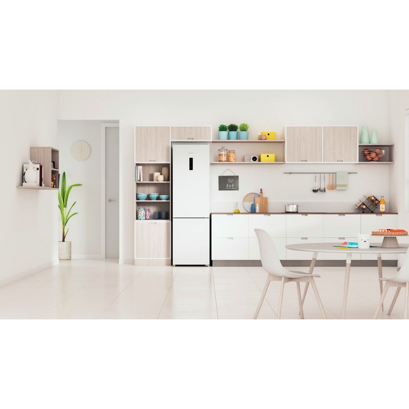 Indesit-Холодильник-с-морозильной-камерой-Отдельностоящий-ITR-5200-W-Белый-2-doors-Lifestyle-frontal