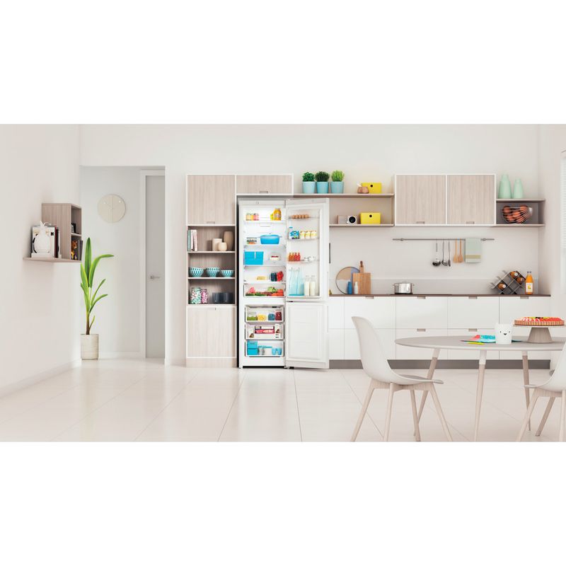 Indesit-Холодильник-с-морозильной-камерой-Отдельностоящий-ITD-4200-W-Белый-2-doors-Lifestyle-frontal-open