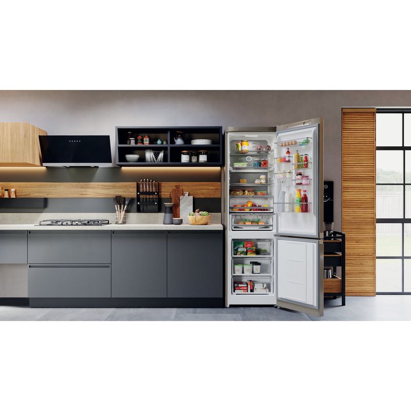 Hotpoint_Ariston-Комбинированные-холодильники-Отдельностоящий-HTS-9202I-BZ-O3-Бронза-2-doors-Lifestyle-frontal-open