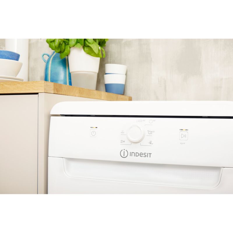 Indesit-Посудомоечная-машина-Отдельностоящий-DSCFE-1B10-RU-Отдельностоящий-A-Lifestyle-control-panel