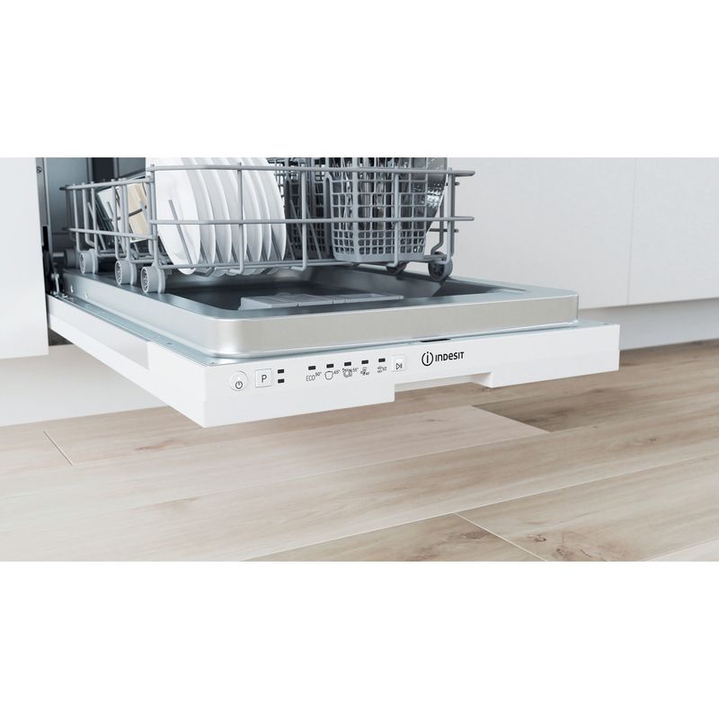 Indesit-Посудомоечная-машина-Встраиваемый-DSIE-2B10-Full-integrated-A-Lifestyle-control-panel
