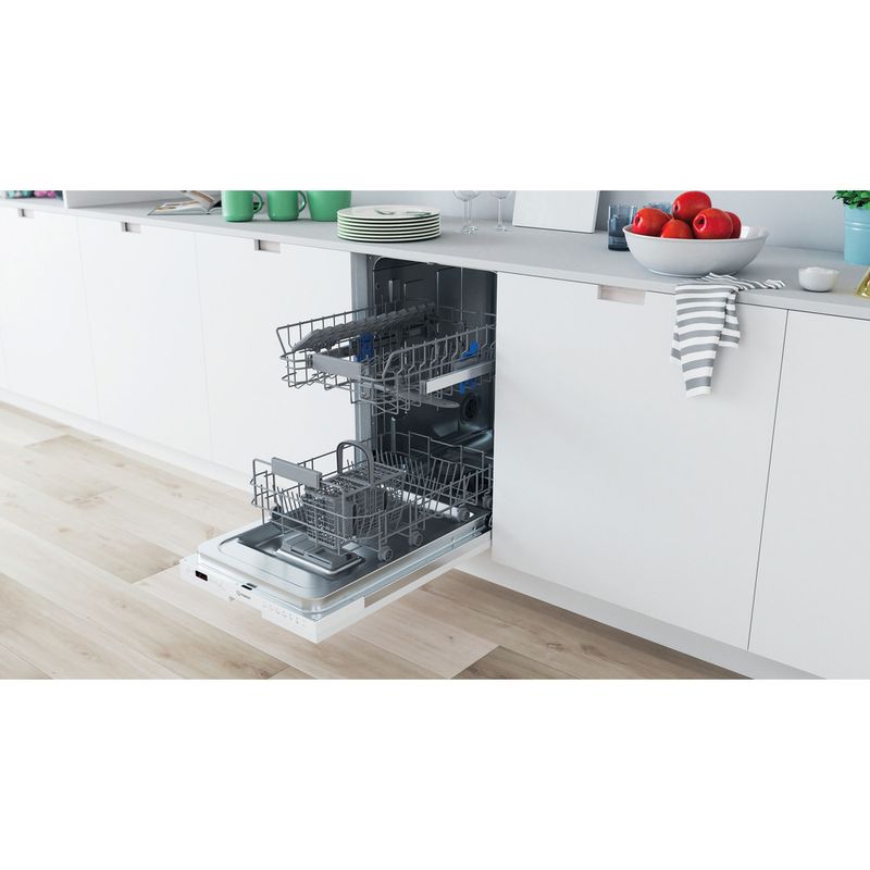 Indesit-Посудомоечная-машина-Встраиваемый-DSIC-3M19-Full-integrated-A-Lifestyle-perspective-open