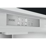Hotpoint_Ariston-Комбинированные-холодильники-Встраиваемая-HAC18-T563-Белый-2-doors-Lifestyle-control-panel